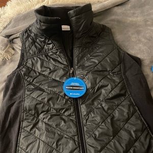 Columbia Women’s vest